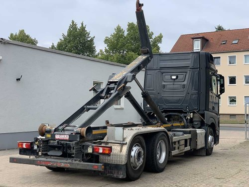 Mercedes-Benz 2545 L